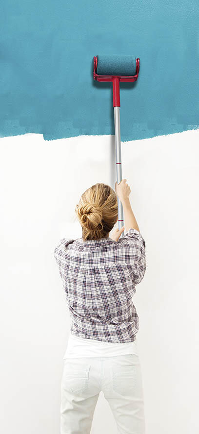 Rodillo de pintura recargable con palo extensible para áreas difíciles